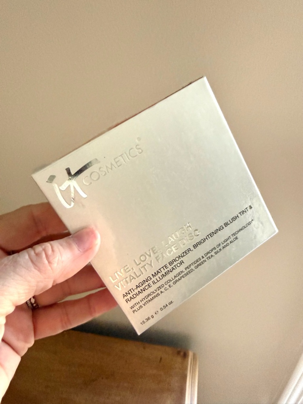 it cosmetics Brush’s and Makeup - Picture 11 of 15